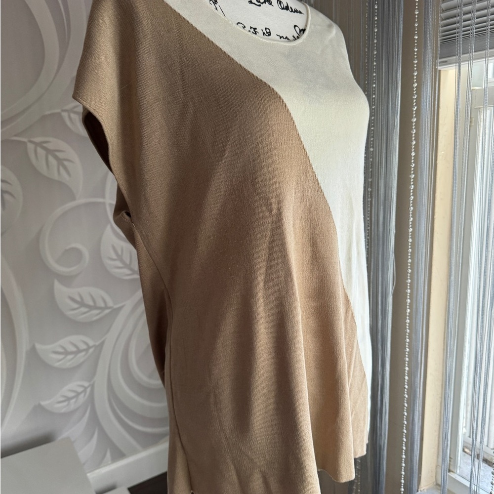 Zara Cream and Tan Short Sleeve Top